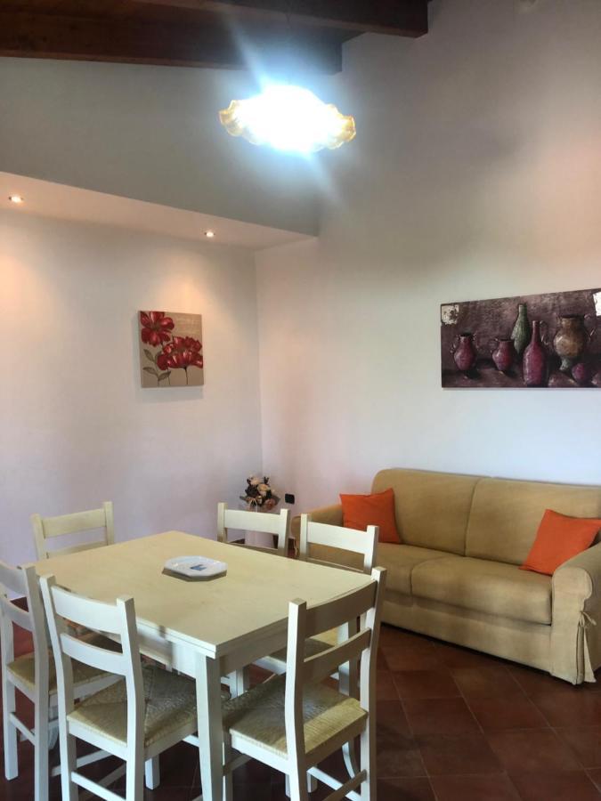 Вилла Civico34 House 3 - I Giardini Dell'Ancora Стинтино Экстерьер фото